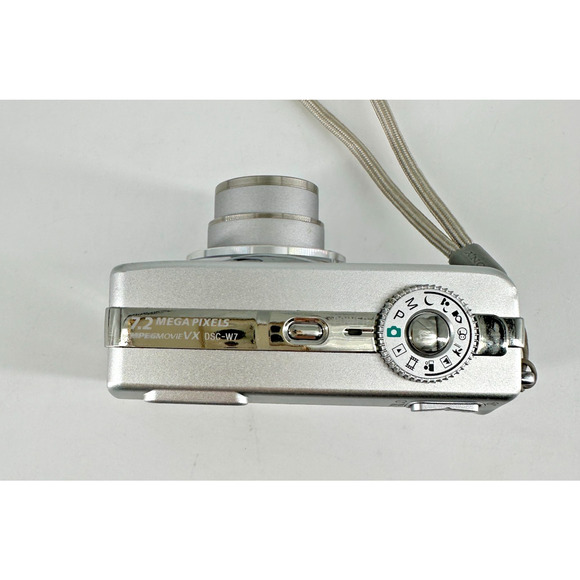 Sony Cybershot DSC-W7 7.2MP Digital Camera w/ Memory Stick & Carry Case - Picture 7 of 9